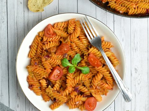 Creamy tomato pasta